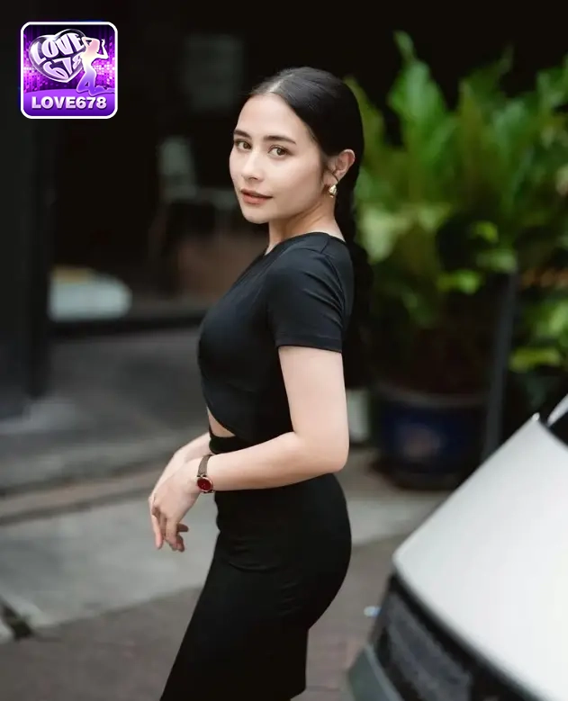 Prilly Latuconsina-baron4d